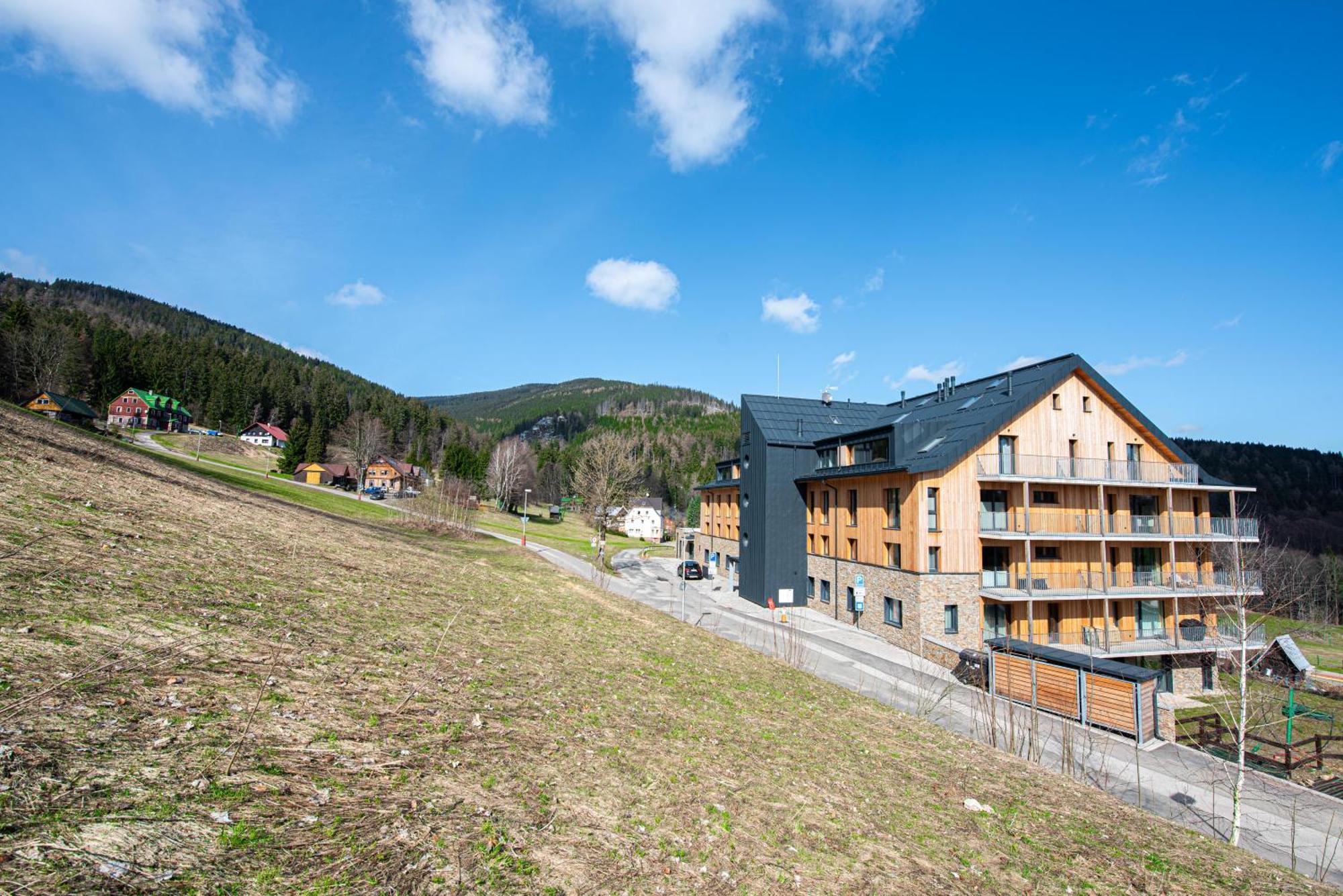 Ski&Bike Horsky Apartman 502 Янске-Лазне Екстер'єр фото